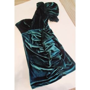 NWT Dolls Kill x Kiki Riki Deep Emerald Green Velvet Dress SOLD OUT!!!